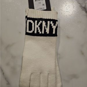 DKNY Womens Knit Gloves New One Size Fits Most